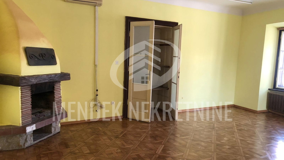 Commercial Property, 125 m2, For Rent, Varaždin - Centar